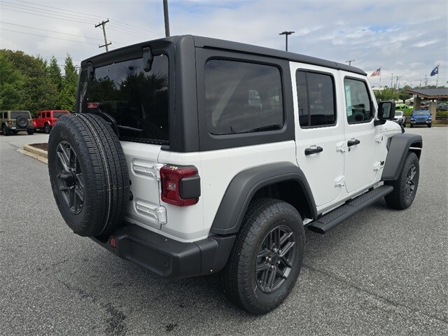 2025 Jeep Wrangler Sport S photo 3