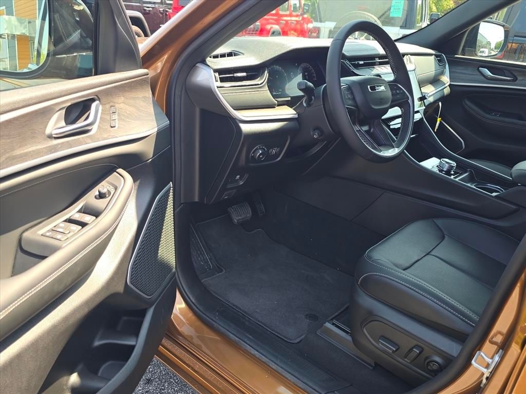 New 2026 Jeep Grand Cherokee L LIMITED RESERVE 4X4 Sport Utility