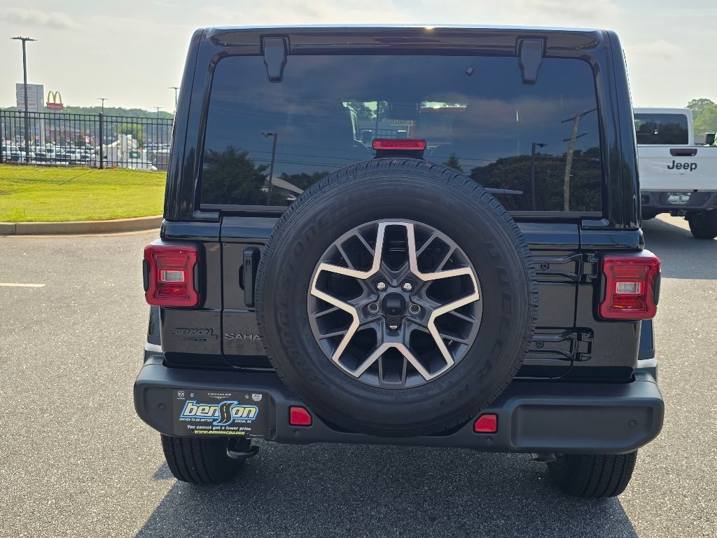 2025 Jeep Wrangler 4-Door Sahara - Photo 14