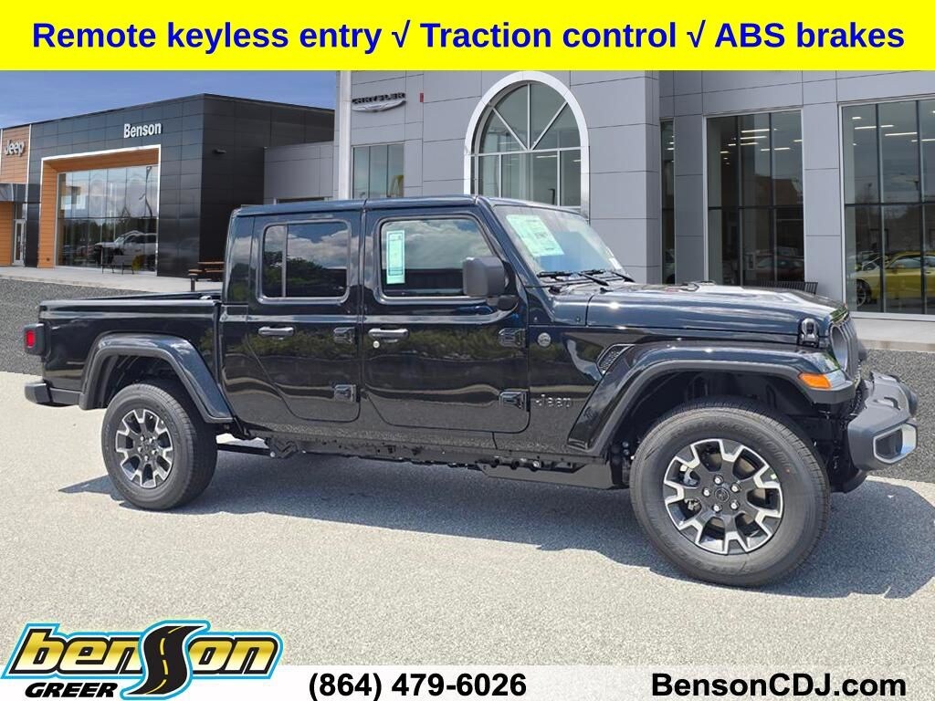 New 2026 Jeep Gladiator SAHARA 4X4 Pickup