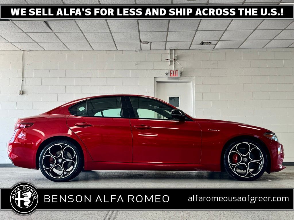 2023 Alfa Romeo Giulia Sedan 