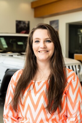 Staff member Lauren Wilkie from ID_74702f