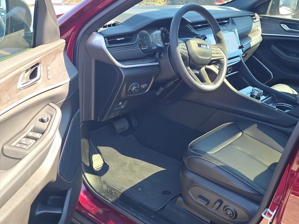 New 2026 Jeep Grand Cherokee LIMITED 4X2 Sport Utility