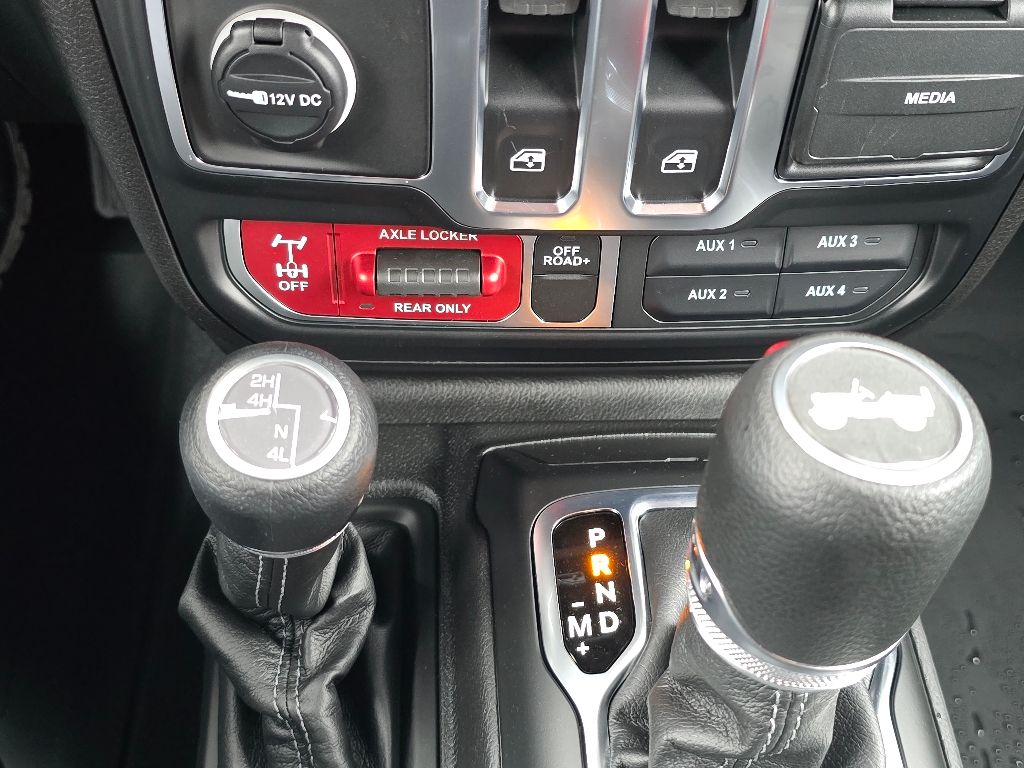 2026 Jeep Wrangler 2-Door Willys - Photo 10