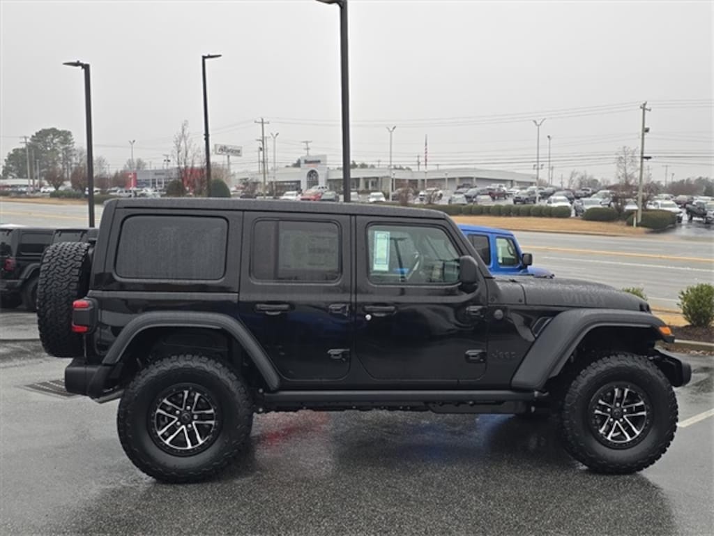 New 2026 Jeep Wrangler 4-DOOR WILLYS Sport Utility