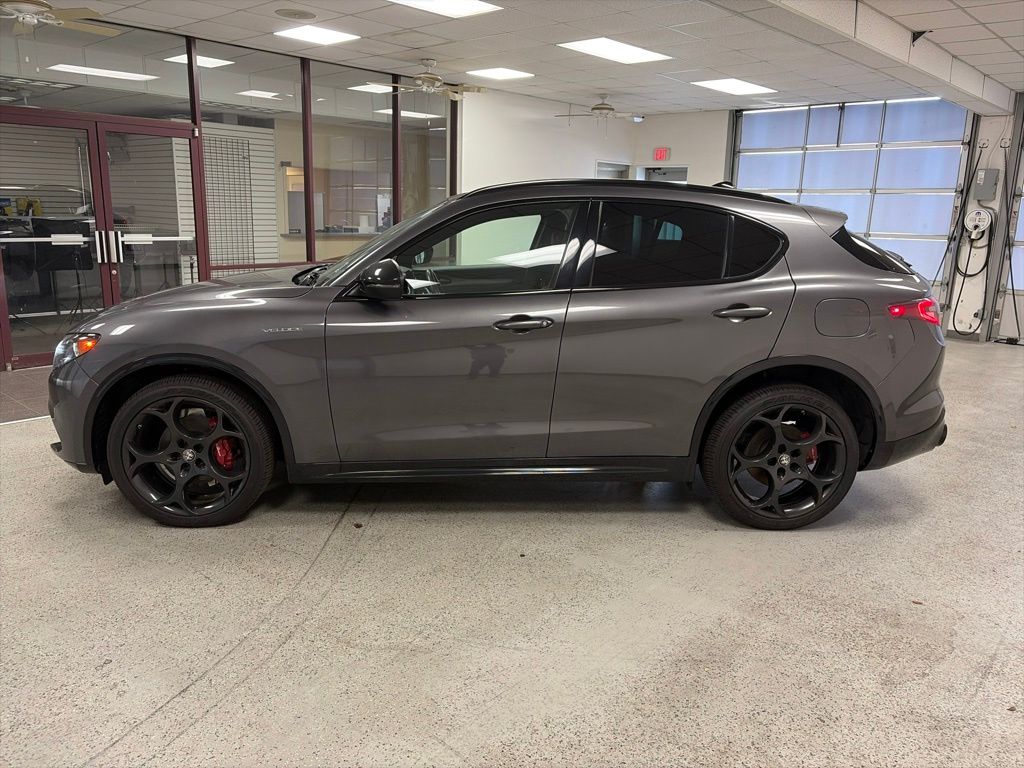 2024 Alfa Romeo Stelvio Veloce - Photo 7