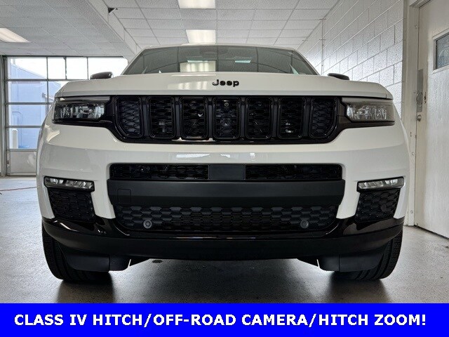2024 Jeep Grand Cherokee Limited photo 2