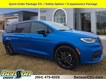 2026 Chrysler Pacifica SELECT Passenger Van