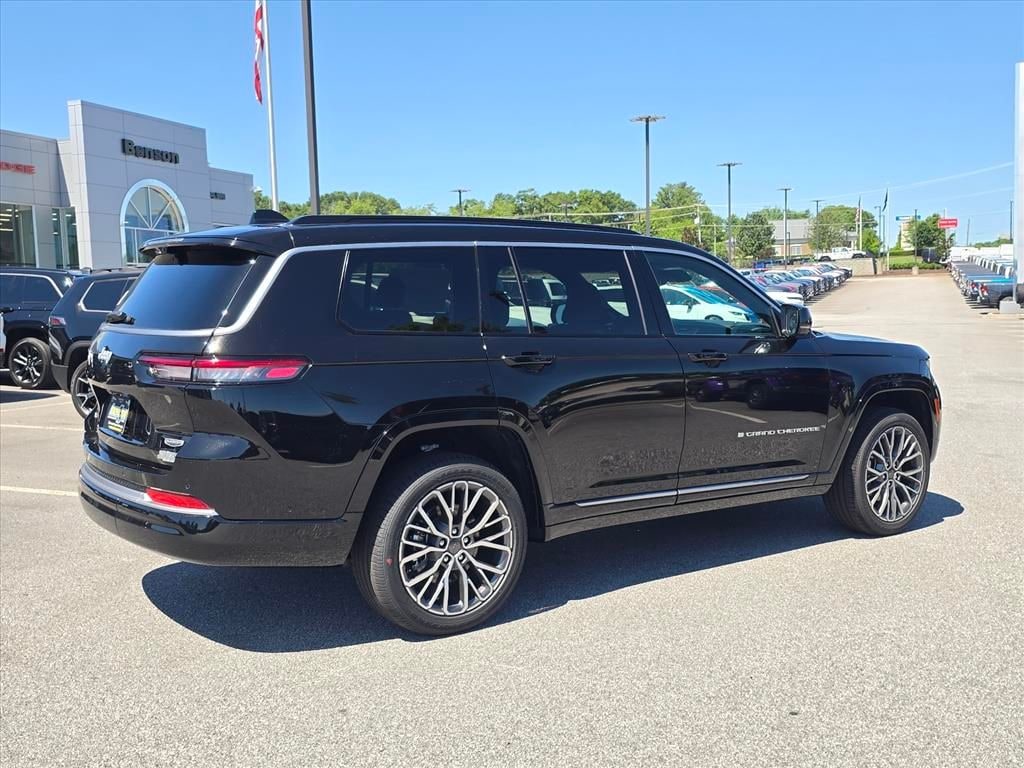 New 2026 Jeep Grand Cherokee L SUMMIT 4X4 Sport Utility