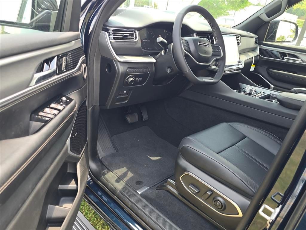 New 2026 Jeep Grand Wagoneer LIMITED RESERVE 4X4 Sport Utility