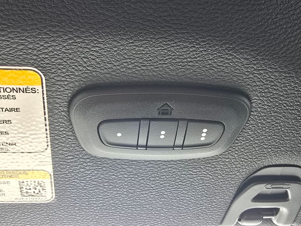 2025 Jeep Wrangler 4-Door Sport S - Photo 10