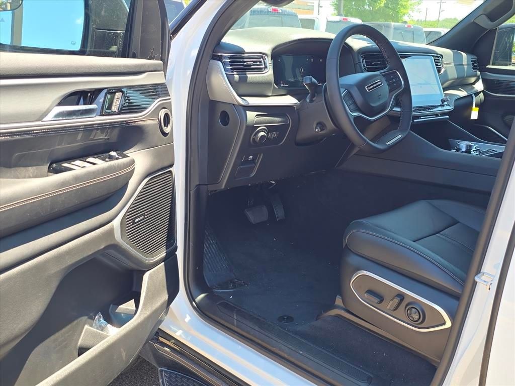 New 2026 Jeep Grand Wagoneer UPLAND 4X4 Sport Utility