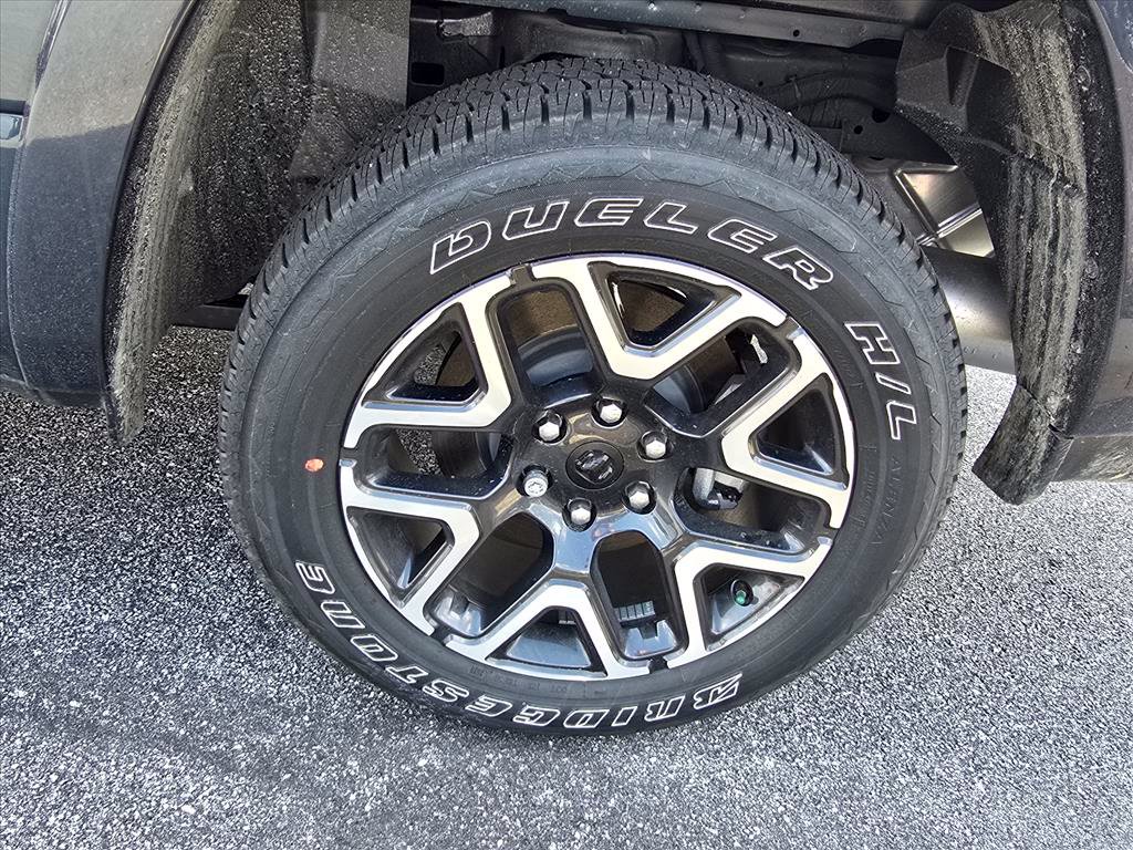 2026 RAM 1500 Laramie - Photo 8