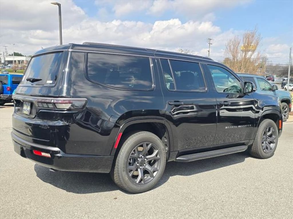 New 2026 Jeep Grand Wagoneer LIMITED ALTITUDE 4X4 Sport Utility