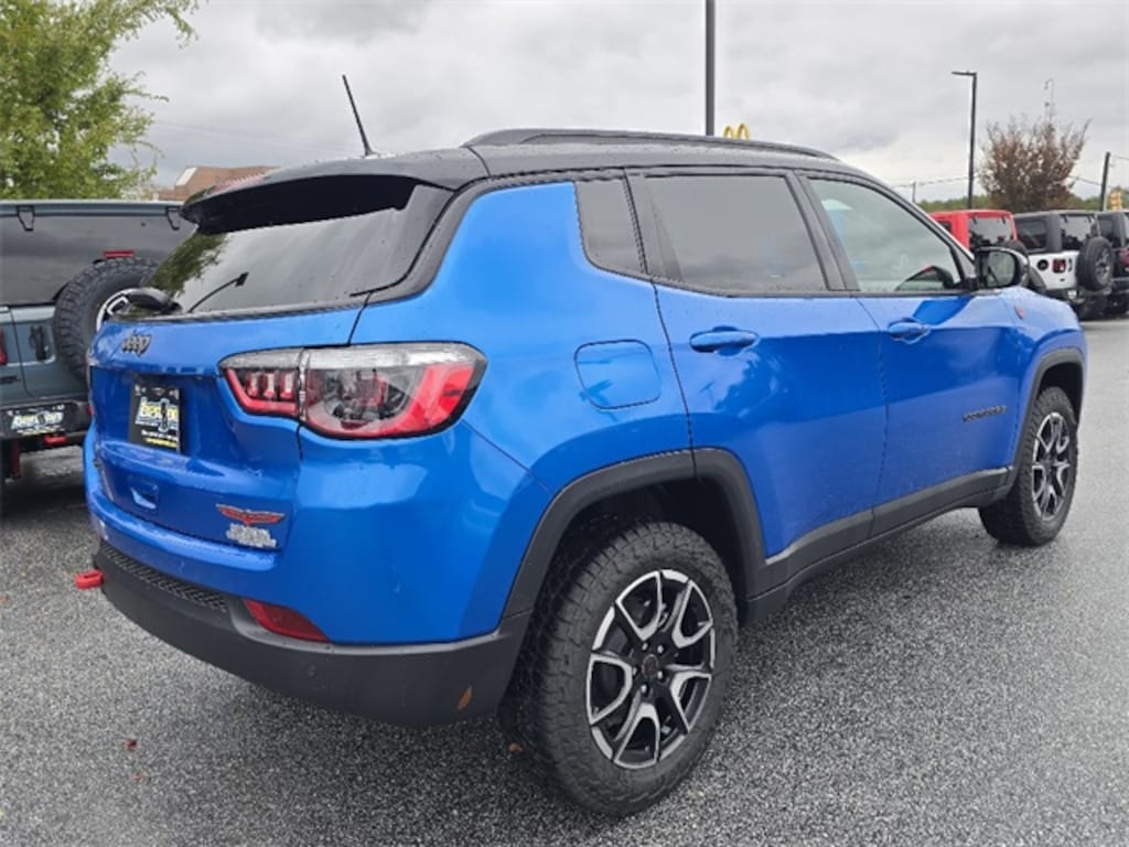 New 2026 Jeep Compass TRAILHAWK 4X4 Sport Utility