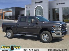 2026 Ram 2500 TRADESMAN CREW CAB 4X4 6'4 BOX Pickup