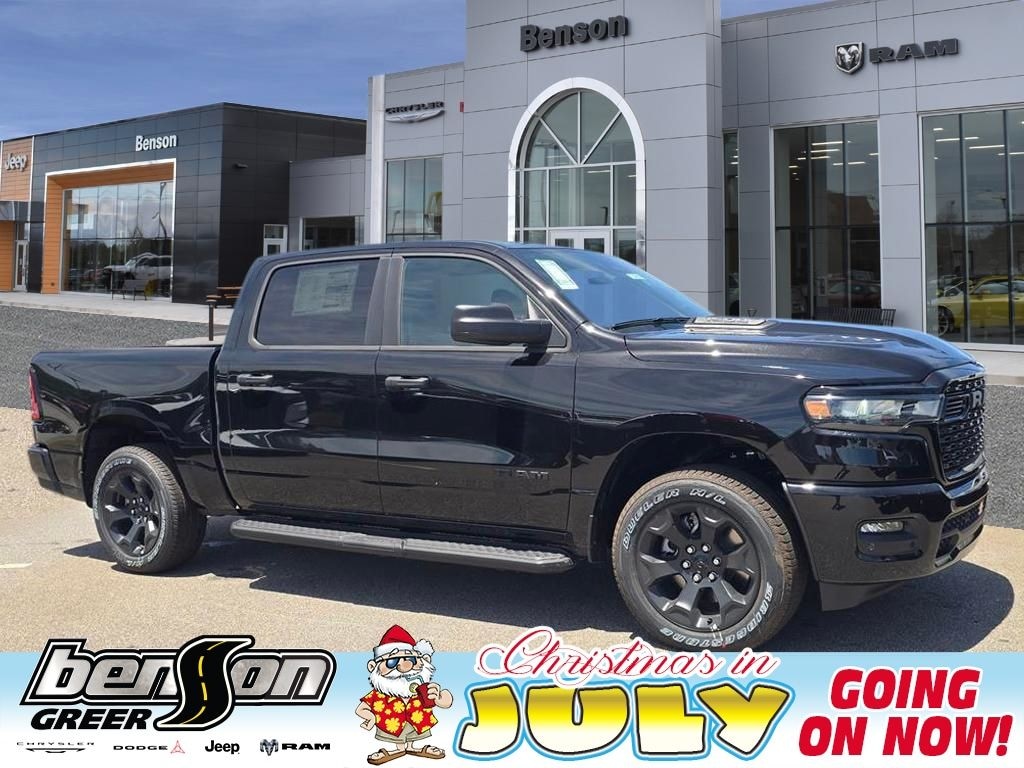 New 2026 Ram 1500 EXPRESS CREW CAB 4X4 5'7 BOX Pickup