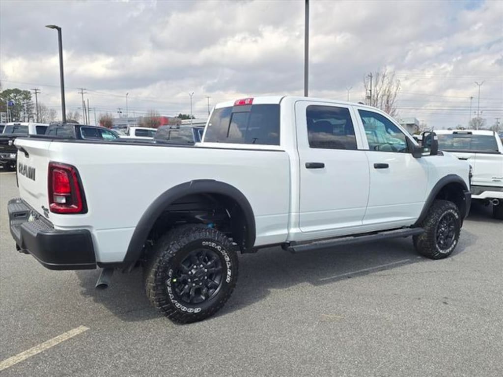 New 2026 Ram 2500 TRADESMAN CREW CAB 4X4 6'4 BOX Pickup