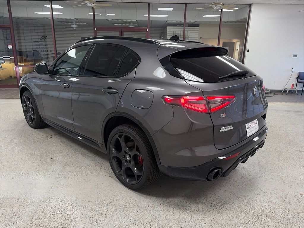 2024 Alfa Romeo Stelvio Veloce - Photo 6
