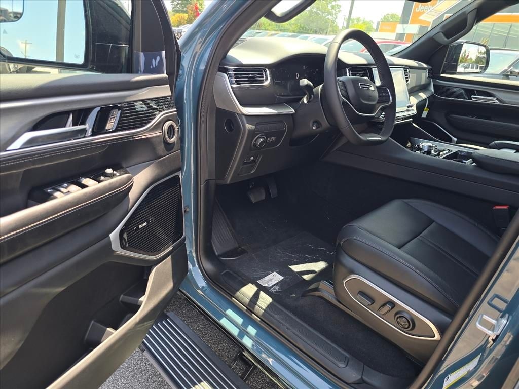 New 2026 Jeep Grand Wagoneer LIMITED RESERVE 4X4 Sport Utility