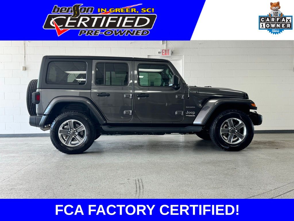 2022 Jeep Wrangler Sahara's photo