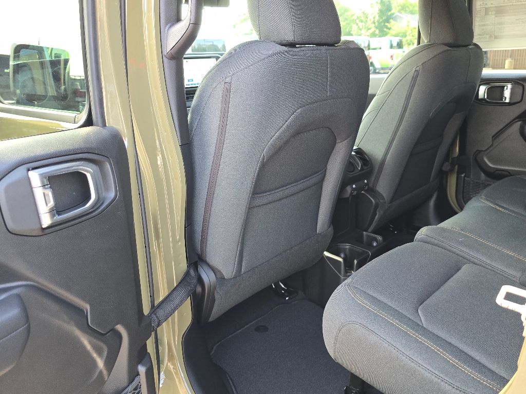 2025 Jeep Wrangler 4-Door Sport S - Photo 5
