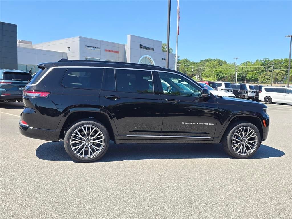 New 2026 Jeep Grand Cherokee L SUMMIT 4X4 Sport Utility