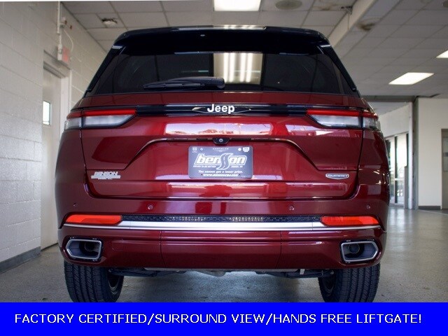 2022 Jeep Grand Cherokee Summit photo 4