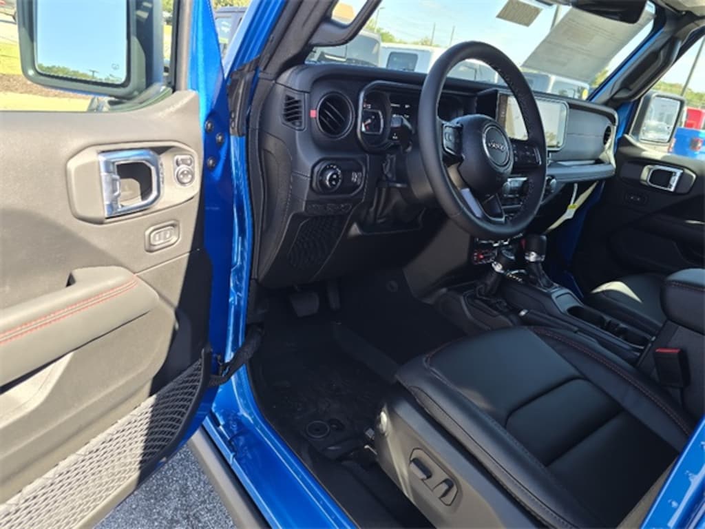 New 2025 Jeep Gladiator RUBICON X 4X4 Pickup