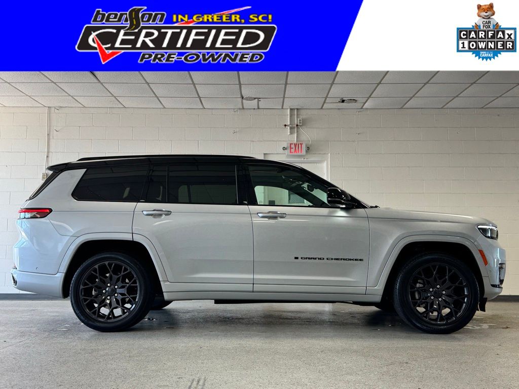 2024 Jeep Grand Cherokee L Summit Reserve 4x4's photo