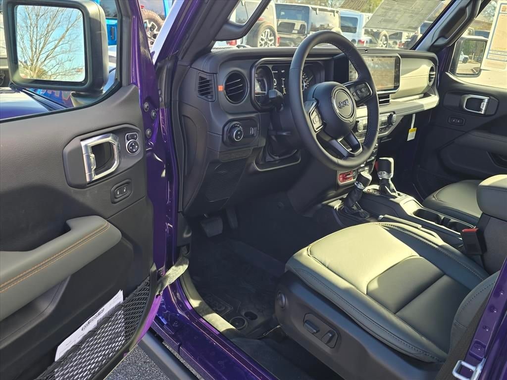 New 2026 Jeep Gladiator MOJAVE X 4X4 Pickup