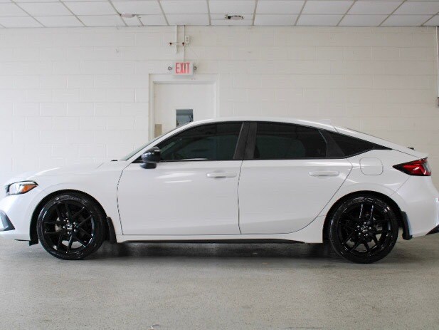 2023 Honda Civic Sport Hatchback photo 3