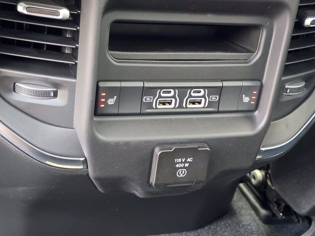 2026 RAM 1500 Laramie - Photo 7