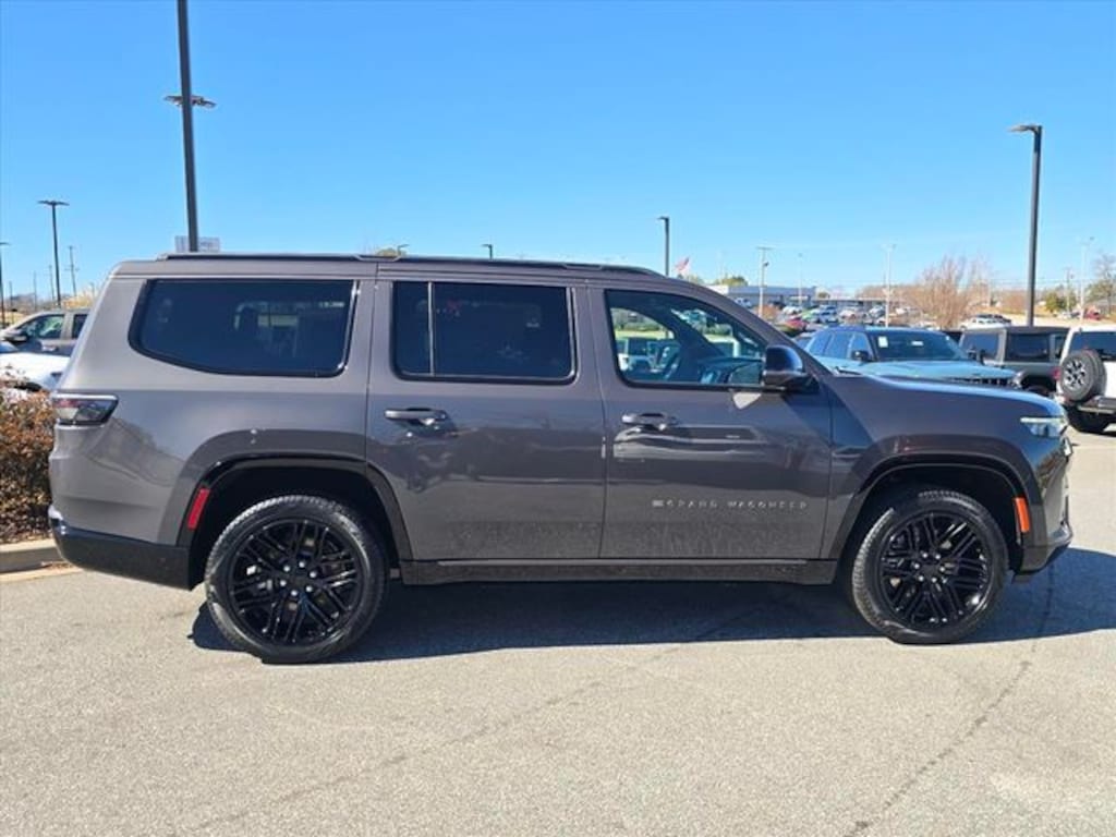 New 2026 Jeep Grand Wagoneer LIMITED RESERVE 4X4 Sport Utility