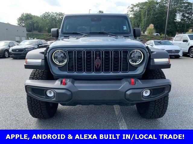 2024 Jeep Gladiator Rubicon photo 2