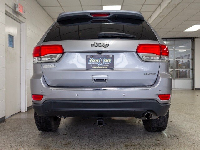 2018 Jeep Grand Cherokee Limited Sport photo 4