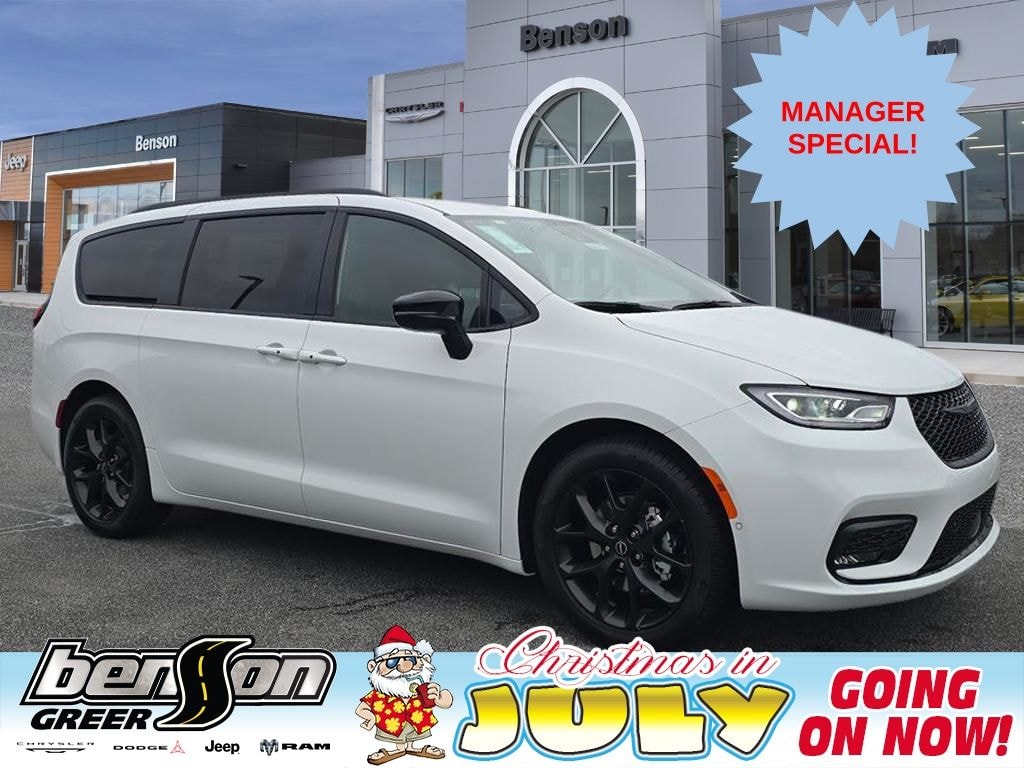 New 2026 Chrysler Pacifica SELECT Passenger Van
