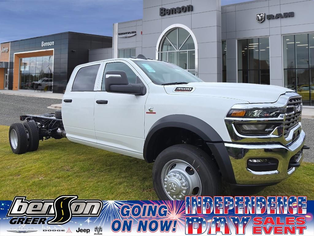 2026 RAM 4500 Tradesman 4X4 Crew Cab DRW 197" WB's photo