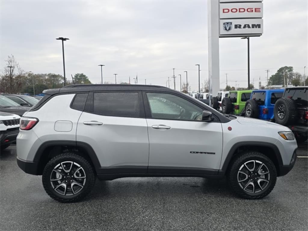 New 2026 Jeep Compass TRAILHAWK 4X4 Sport Utility