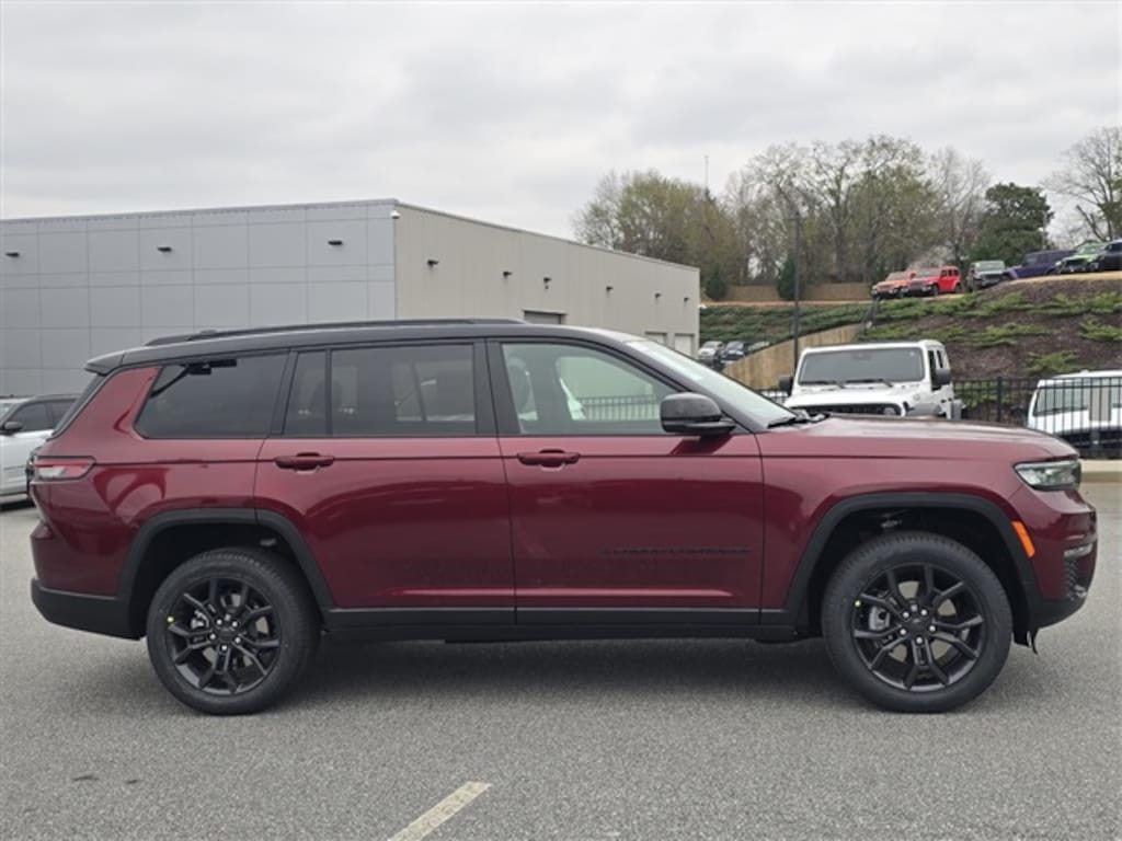 New 2025 Jeep Grand Cherokee L LIMITED 4X4 Sport Utility