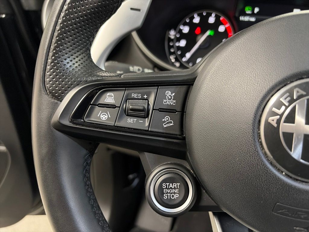 2023 Alfa Romeo Stelvio Veloce - Photo 24