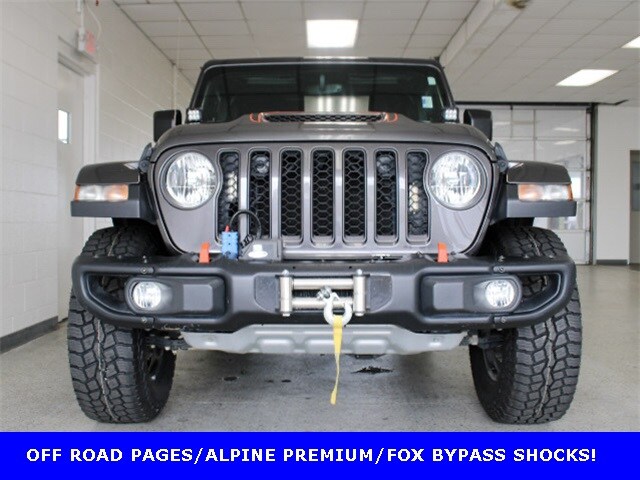 2022 Jeep Gladiator Mojave photo 2