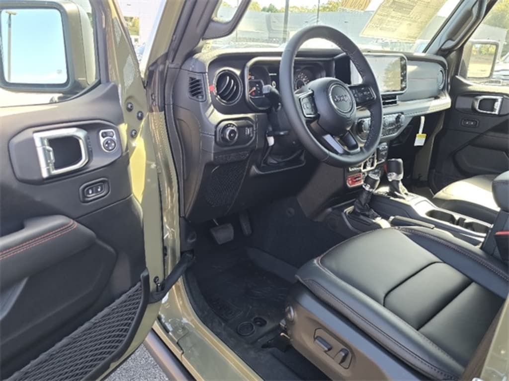 New 2026 Jeep Wrangler 4-DOOR RUBICON X Sport Utility