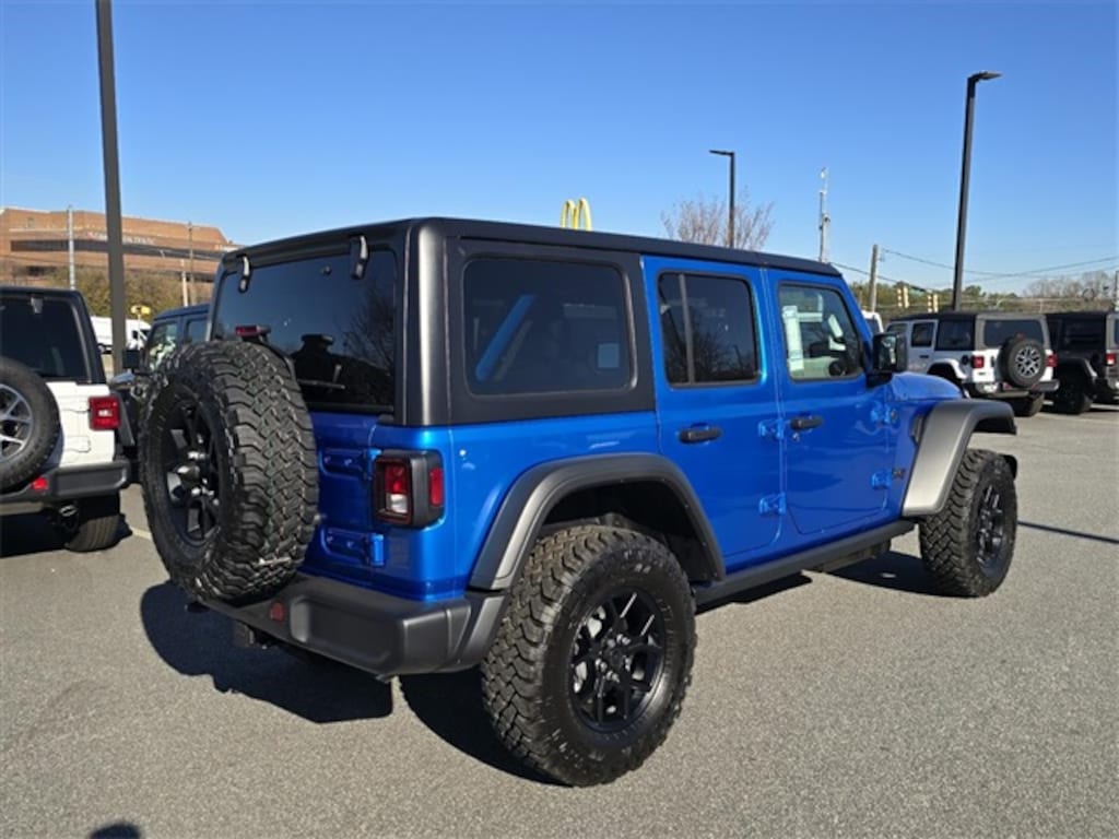 New 2026 Jeep Wrangler 4-DOOR WILLYS Sport Utility
