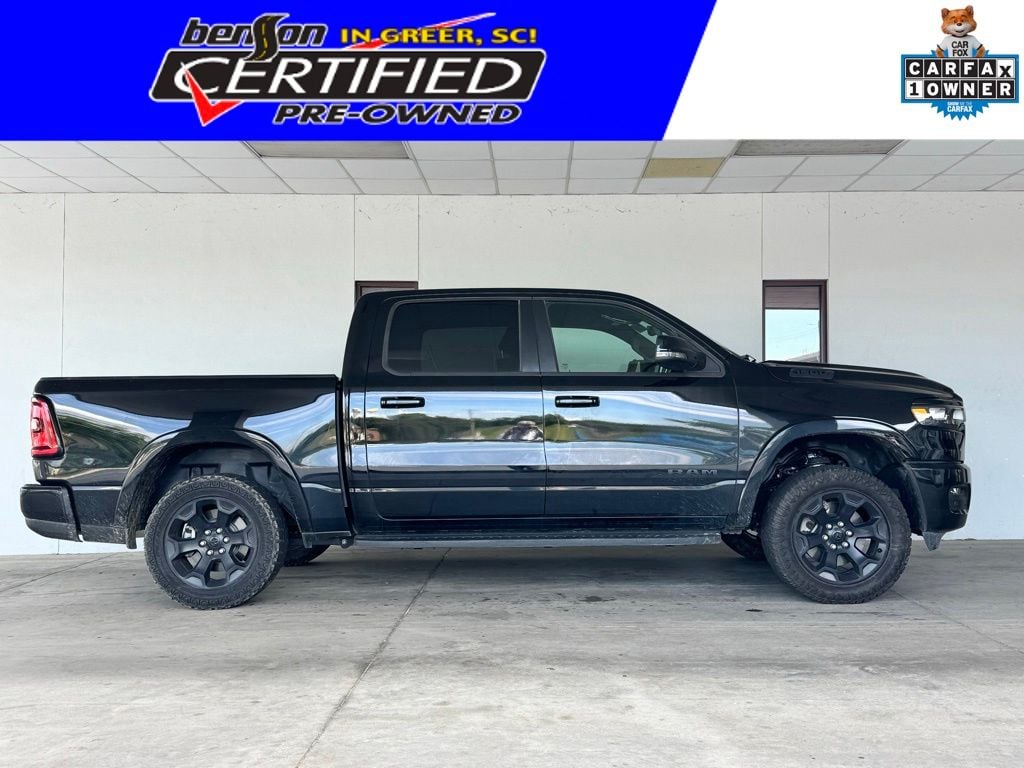 2025 RAM 1500 Big Horn/Lone Star 4x4 Crew Cab 5'7's photo