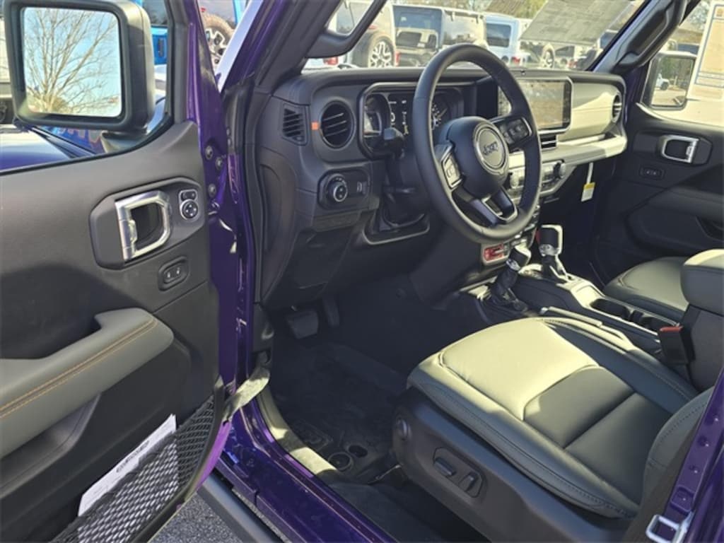 New 2026 Jeep Gladiator MOJAVE X 4X4 Pickup