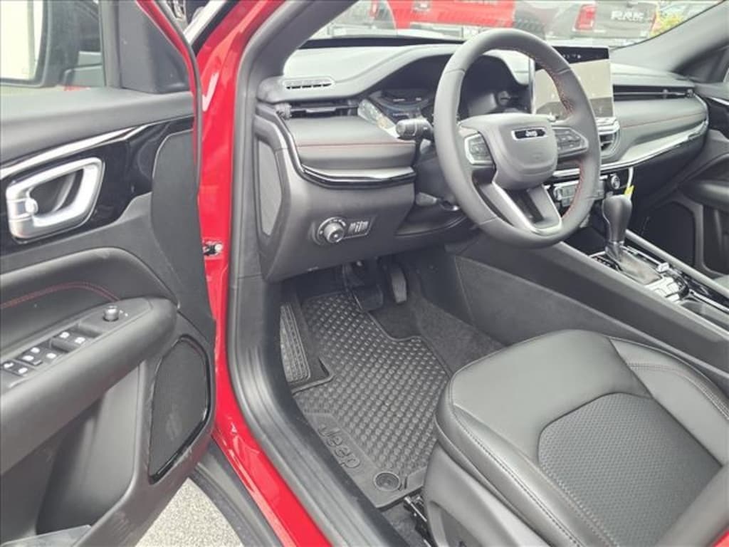 New 2026 Jeep Compass TRAILHAWK 4X4 Sport Utility