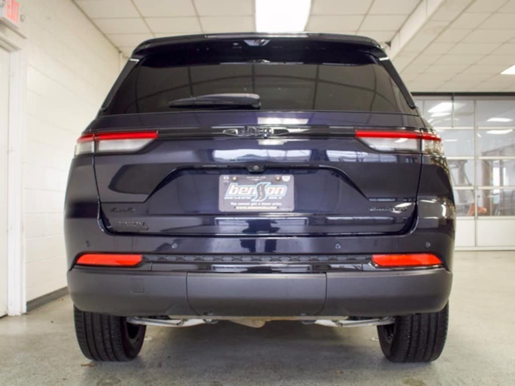 Certified 2024 Jeep Grand Cherokee Limited Sport Utility