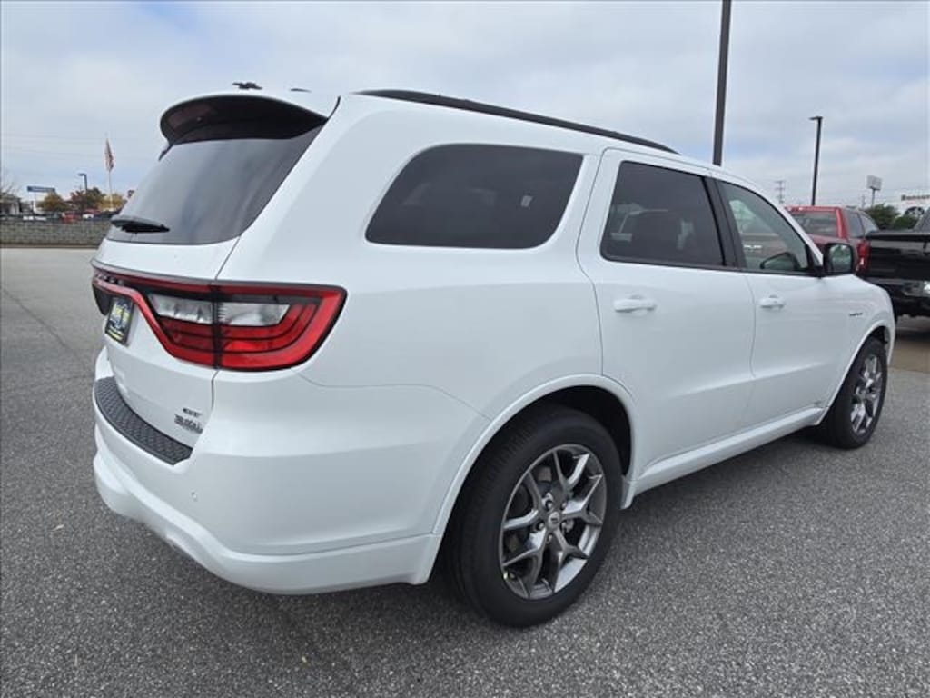 New 2026 Dodge Durango GT PLUS AWD HEMI V8 Sport Utility