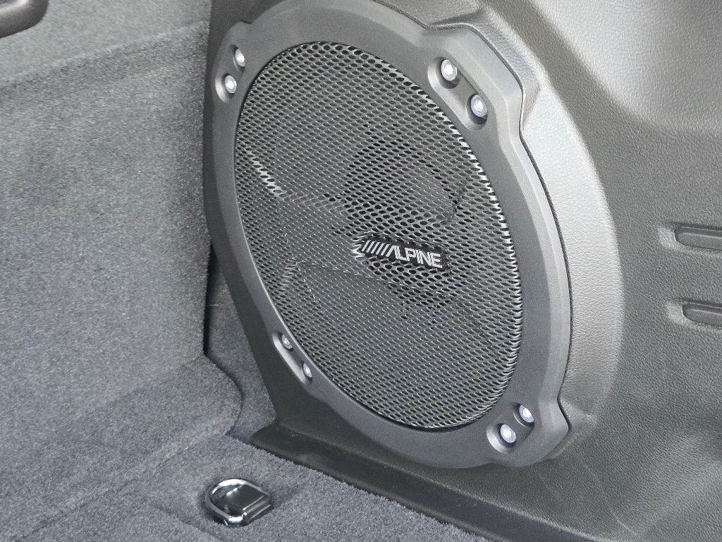 2025 Jeep Wrangler 4-Door Sahara - Photo 9